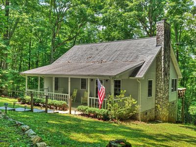 221 Shade Tree Ln