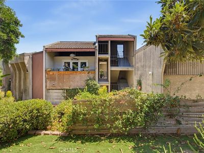 1550 Stadium Way APT 7