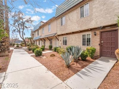 3986 Visby Ln
