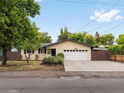 1474 Hawthorne Ave