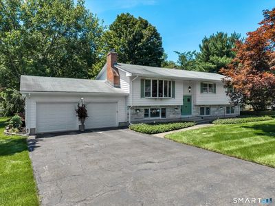 Property at 73 Rolling Ridge Road, Hamden, CT