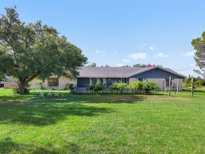 Property at 1015 Fm 112, Lexington, TX