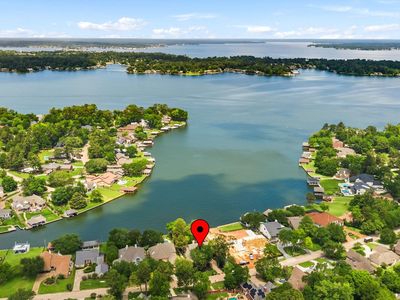 130 Lakeside Dr