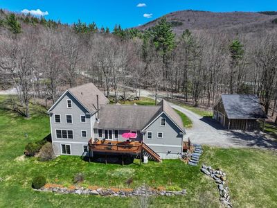 880 Stonefence Road