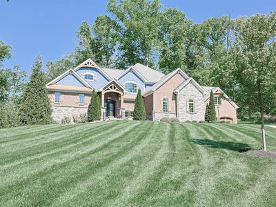 9675 Lakeside Estates Dr