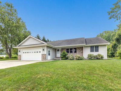 3533 Leeds Castle Dr