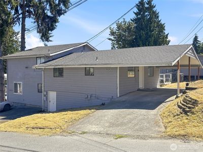 2719 S 125th Street