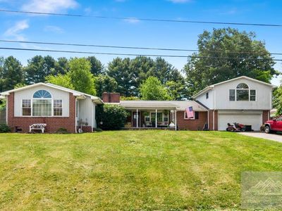 712 Mercer Rd