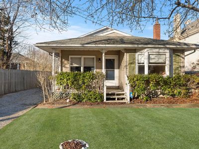 65 Inlet Road West Road W