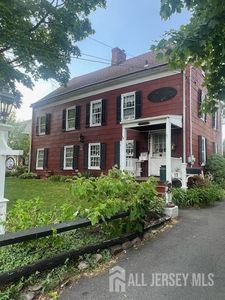 12 Freeman St