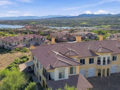 18 Via Visione Unit 102