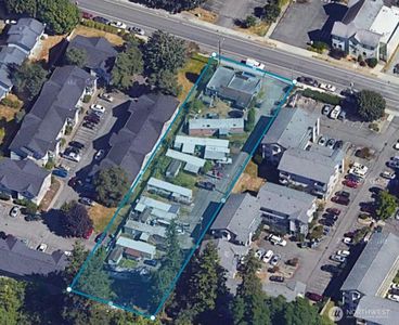 2625 Maplewood Avenue