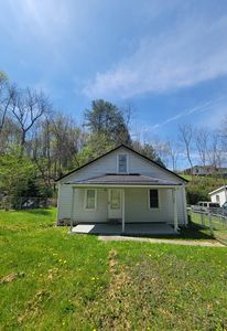 180 Old Pemberton Rd
