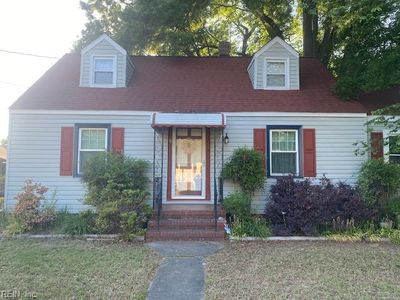 15 Roberts Ct E