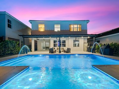 4631 Canopy Grove Drive