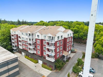 2805 NE 125th Street #304