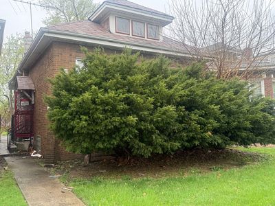 7524 S Wabash Ave