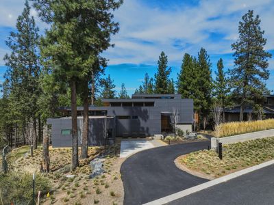 61865 Hosmer Lake Dr