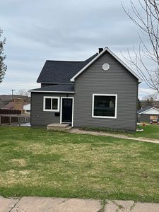 137 High St
