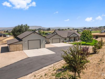 3902 Vista Ridge Ln