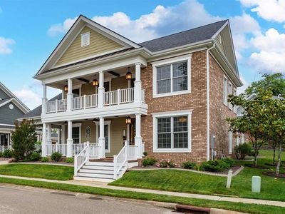 1752 Celebration Cir