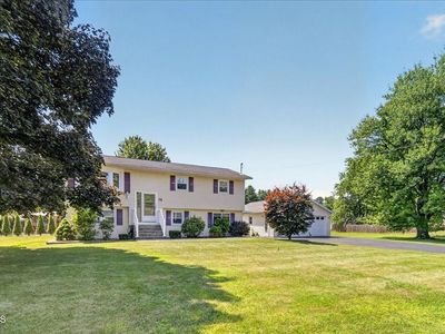 Property at 14 Cardin Drive, Halfmoon, NY