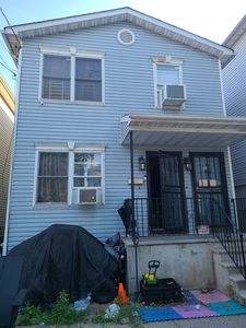35 Jewett Ave