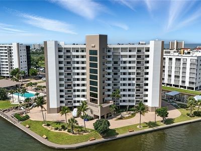 4265 Bay Beach Ln APT 226