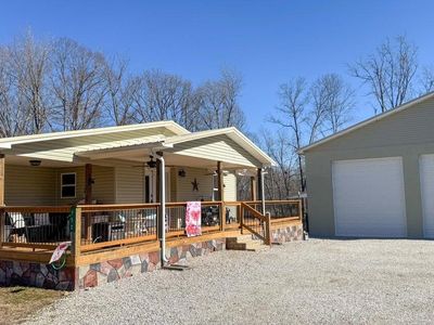752 New Light Rd