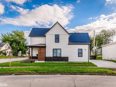 Property at 312 N 3rd Ave, Marshalltown, IA