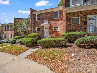 1409 Kensington Rd APT B3