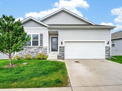 315 SE Willow Run Ln