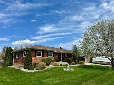 2490 Golden Shores Ct