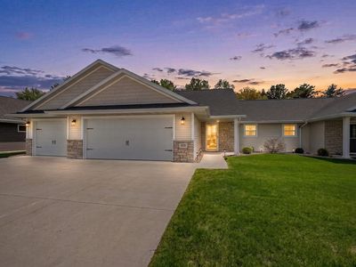 829 Sharon Ln