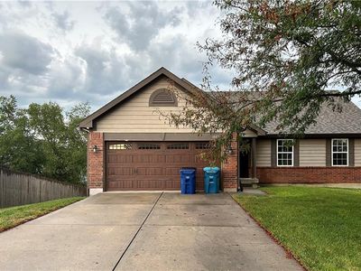 1505 Ashton Dr
