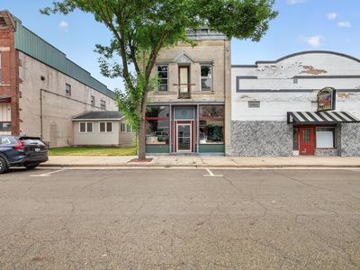 109 Lincoln Ave
