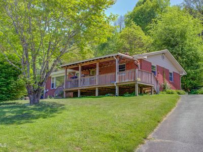 264 Terrace Ave