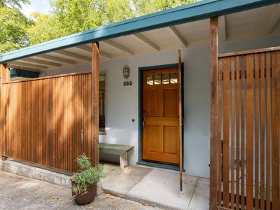 302 Forrest Avenue