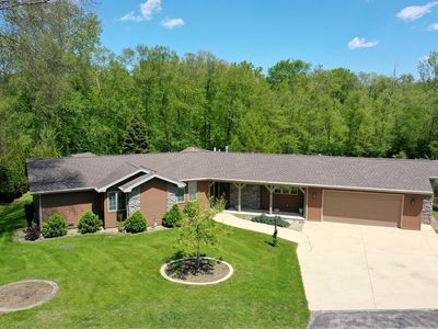 27 Birchwood Ln
