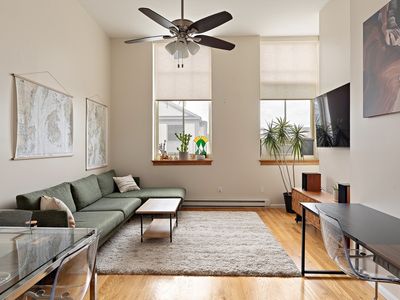 350 W 4th St APT 402