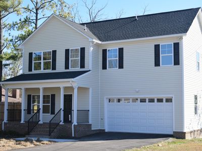 157 Diamond Ave