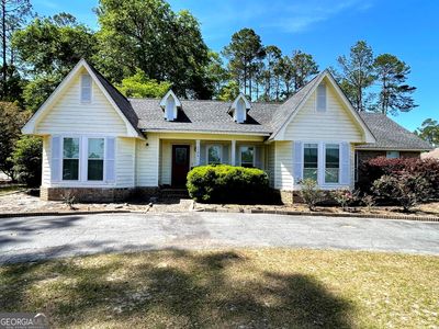 Property at 1104 Lakeview Dr, Blackshear, GA