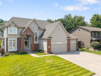 1303 Western Hills Dr