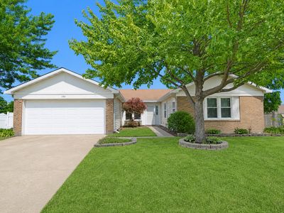 190 Appleby Dr