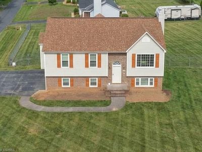 136 Central Ridge Ct