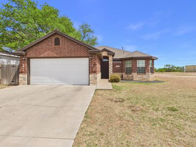 211 Dowden Rd