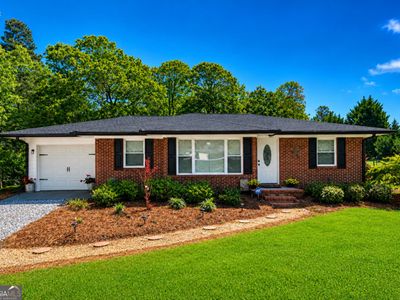 230 N McDonough Rd