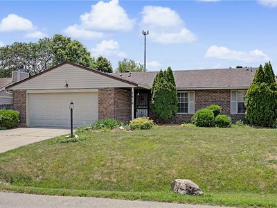 7816 Waterton Ct