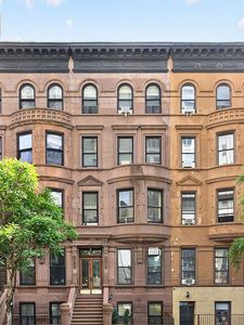 24 W 96th St