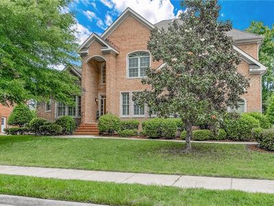 409 Woodcliff Arch